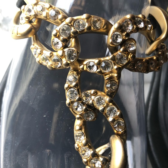 CHANEL Lambskin crystal encrusted gold link sandal - Picture 13 of 16
